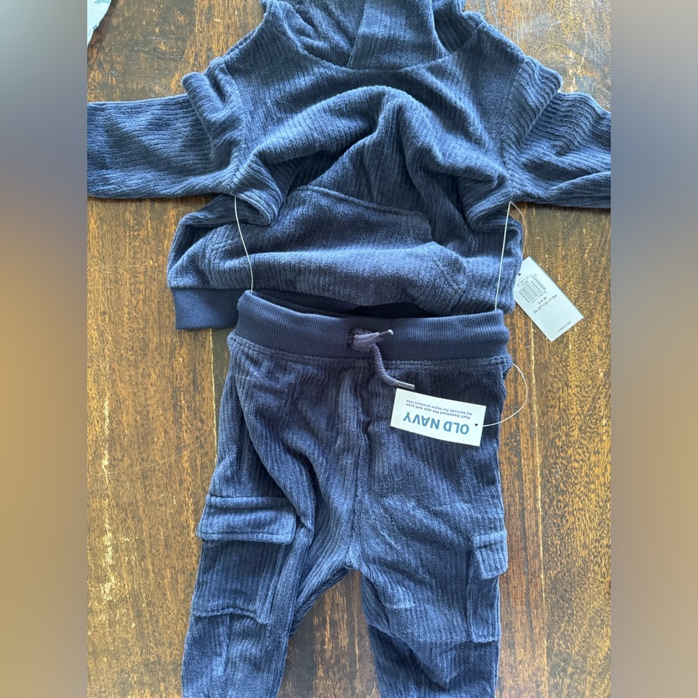 👕 Navy Blue 2 piece jumpsuit NWT size 3-6 month